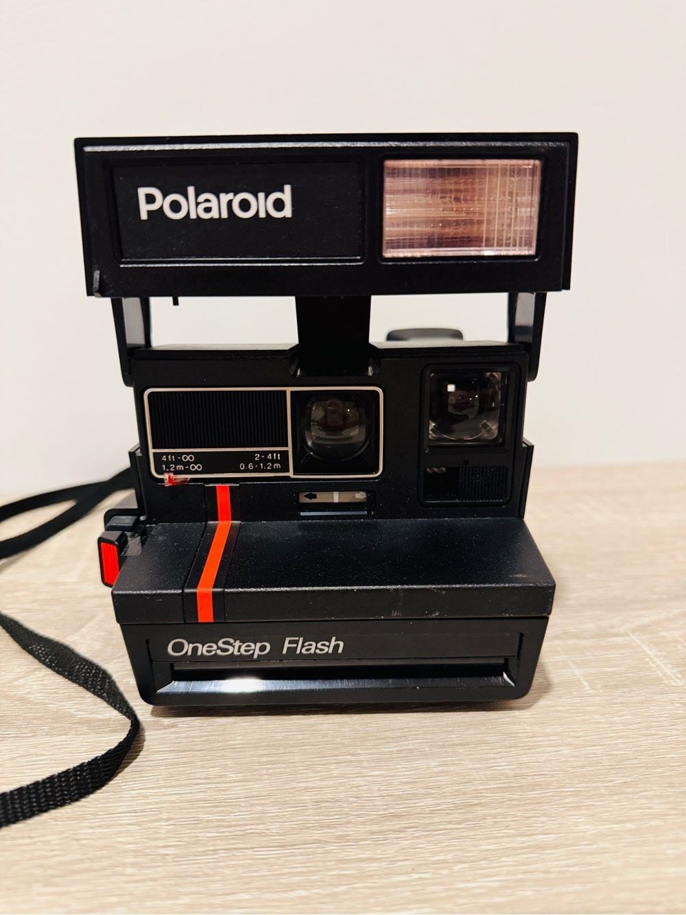 Vintage Polaroid OneStep Flash Instant Film Camera - Black 600 Series - Tested - Picture 3 of 12